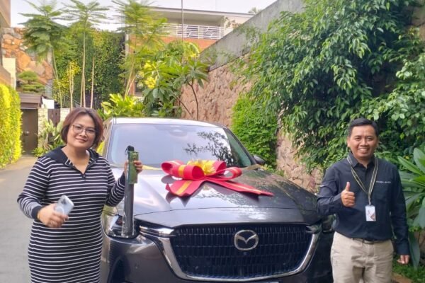 Customer Mazda